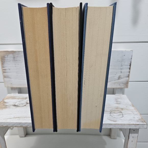 Select Edition Readers Digest - Picture 4 of 5